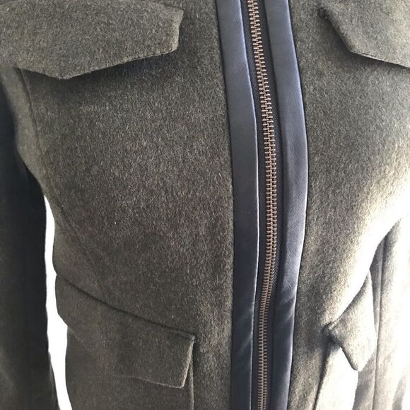New! The Limited Zippered Jacket In Army Green Sz S - Picture 3 of 6